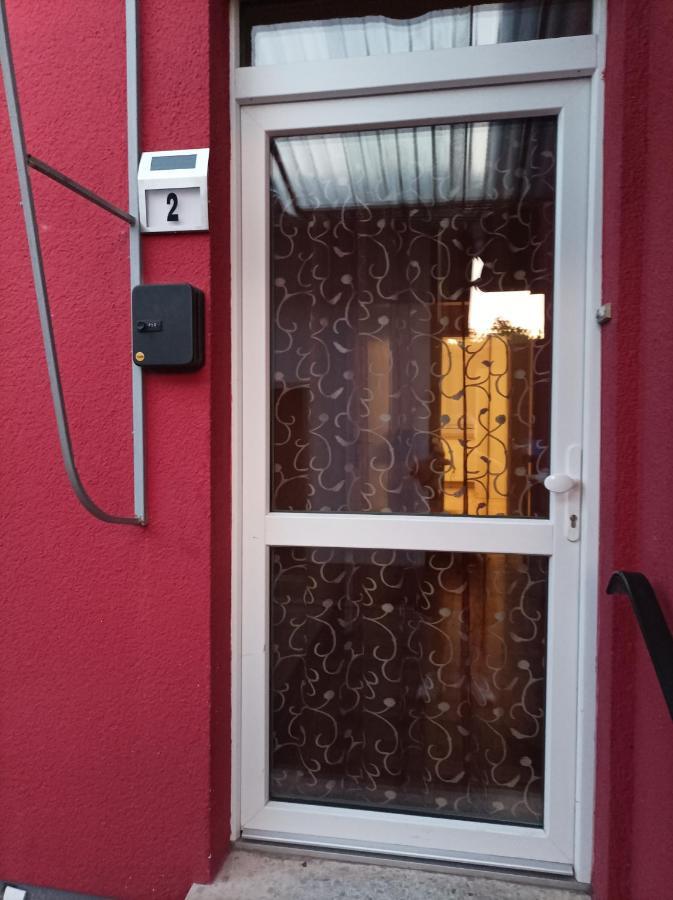 Apartament Gaststaette Molitor Saarlouis Zewnętrze zdjęcie